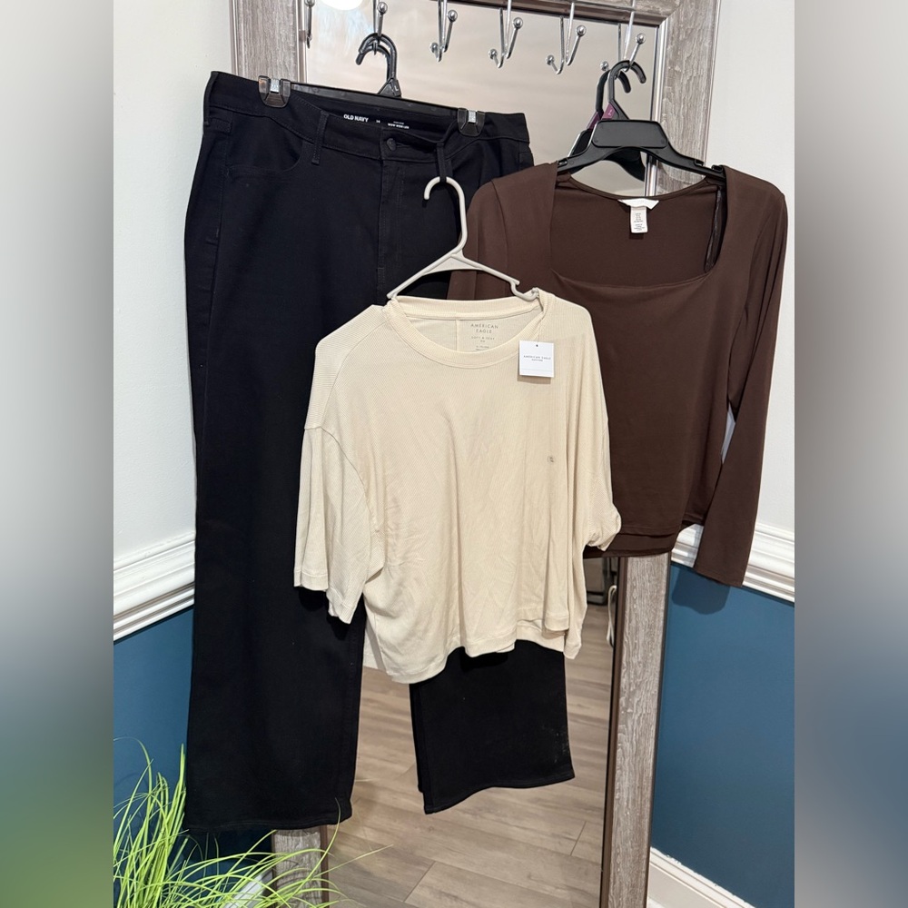 American Eagle Cream Ribbed Top- 3 piece bundle